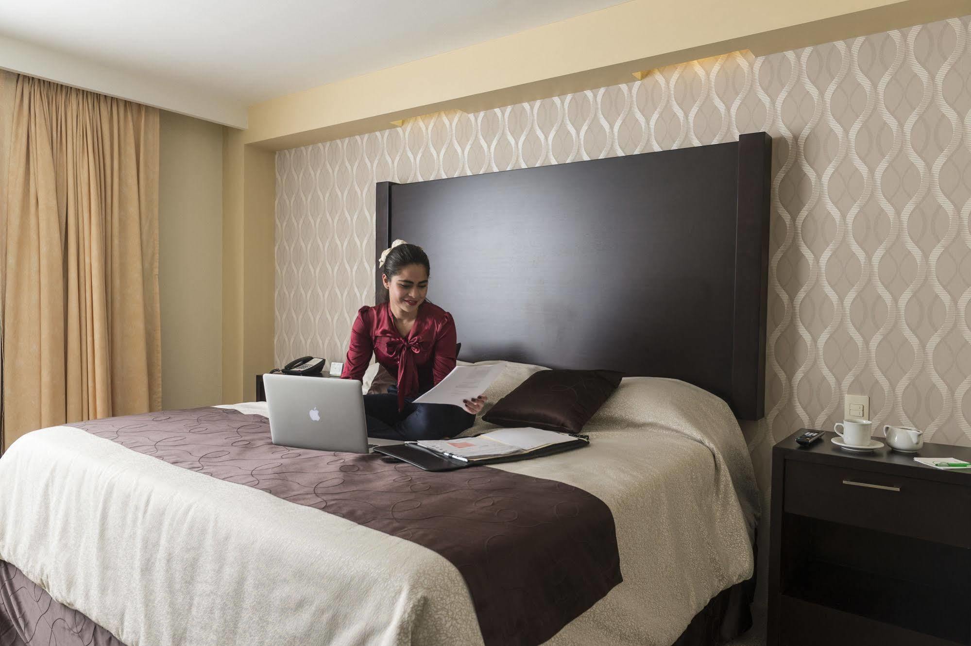 Hotel Las Trojes Ακουασκαλιέντες Εξωτερικό φωτογραφία